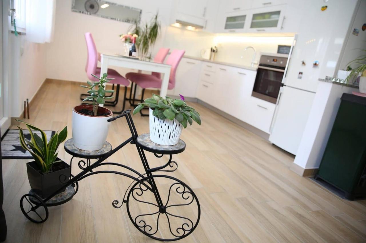 Apartman Andela Vodice Bagian luar foto